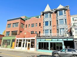 Beacon Hotel