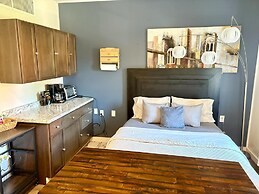 Beacon Hotel