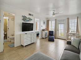 Victorian 2203-babe's Beachview