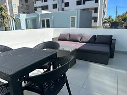 Gorgeous 1-Bedroom Beachside Suite