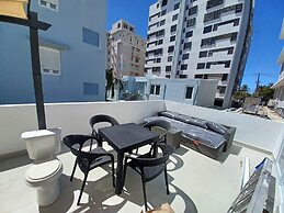 Gorgeous 1-Bedroom Beachside Suite