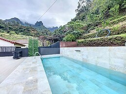 Avo Maria House by Atlantic Holiday