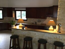 Private Villa, sea Views, Outdoor Bar, Heated Pool