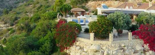 Private Villa, sea Views, Outdoor Bar, Heated Pool