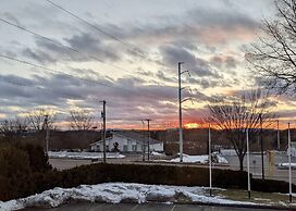 South Side Inn - Burlington