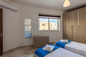 Lovely Modern Apartments in Kalkara