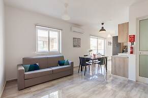 Lovely Modern Apartments in Kalkara