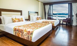 Summit Montana Suites & Spa