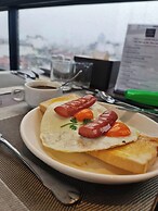 The Cosy Inn Hanoi Hotel