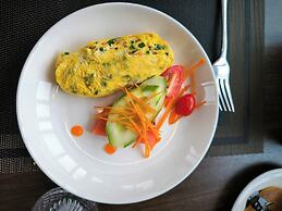 The Cosy Inn Hanoi Hotel