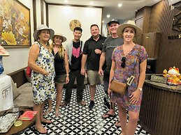 The Cosy Inn Hanoi Hotel