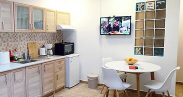 Apeiron Acropolis Suites