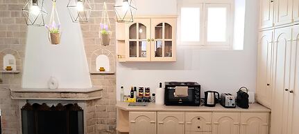 Apeiron Acropolis Suites