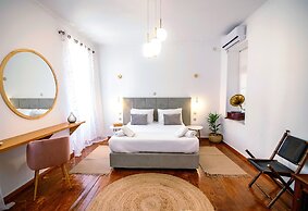 Apeiron Acropolis Suites