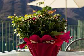 Romantic Home - Como Lake