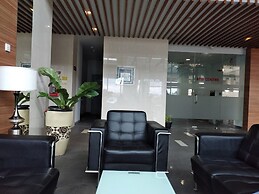 EXPRESS O 92140 Appartel