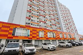 OYO 92317 Apartment Riverview By Alima View