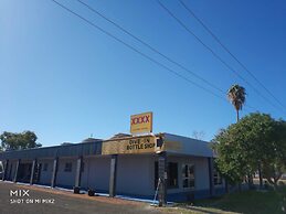 Oxford Hotel Motel Cunnamulla