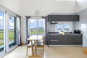 Jeju Gosanirang Pension