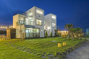 Jeju Gosanirang Pension