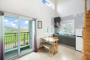 Jeju Gosanirang Pension