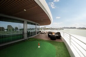 Catherine Cruises