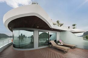 Catherine Cruises