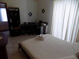 Beautiful Modern apt in Skiathos