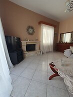 Beautiful Modern apt in Skiathos