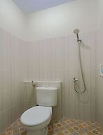 OYO 90045 Annafi Apartel