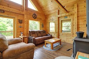 Londonderry Chalet w/ Deck, Fire Pit & Views!