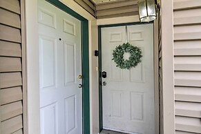 Branson Retreat w/ Balcony & 18-hole Golf Course!