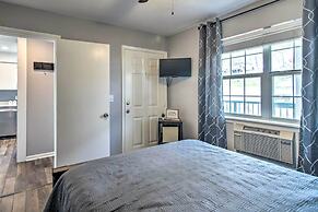 Branson Retreat w/ Balcony & 18-hole Golf Course!