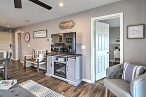 Branson Retreat w/ Balcony & 18-hole Golf Course!