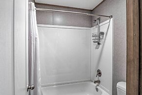 'bayside' Louisiana Vacation Rental w/ Dock!