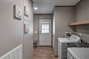 'bayside' Louisiana Vacation Rental w/ Dock!