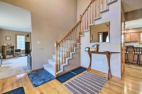 Hot Tub, Lake Access: Spacious Poconos Getaway!