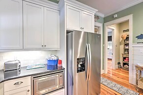 Breezy Home w/ Grills, Pool & Beach Access!