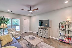 Dtwn Bull Shoals Condo: 1 Mi to Lake Access!
