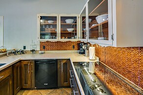 Quaint Anderson Home w/ Sunroom, Walk To Downtown!