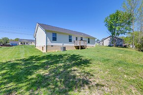 2 Mi to Douglas Lake, Boat Ramp: White Pine Home!