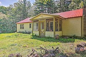Rustic Bradford Cottage - 14 Miles to Sunapee Mtn!