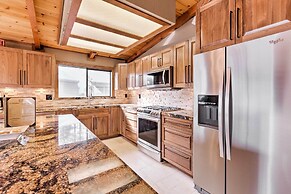 Pet-friendly Truckee Home w/ Panoramic Lake Views!