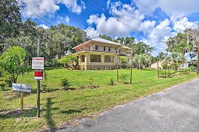 Historic Crescent City Studio - Lakefront w/ Dock!