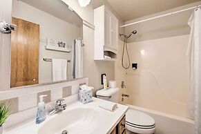 Beautiful Ozark Oasis w/ Deck: Walk to Beaver Lake