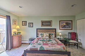Airy Emigrant Townhome w/ Sweeping Mtn Views!