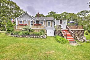 Charming East Boothbay Cottage w/ Large Yard!