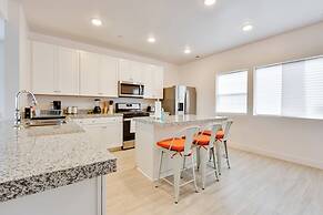 South Salt Lake Townhome - Family Friendly!