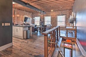 Upscale Loft in the Heart of Dtwn Springfield
