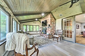 Waterfront Lake Huron Getaway: Private Beach!